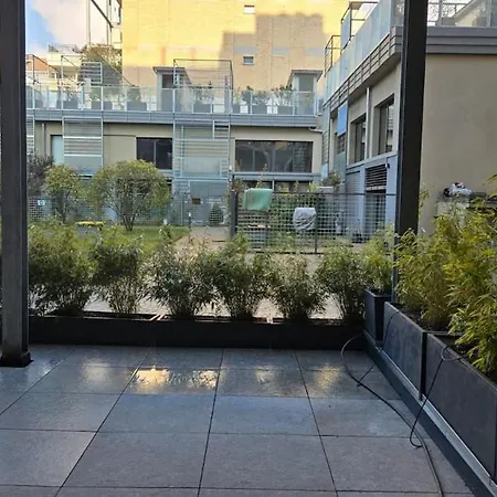 Appartamento Bilocale Con Patio Privato