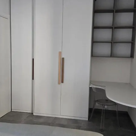 Bilocale Con Patio Privato דירה טורינו