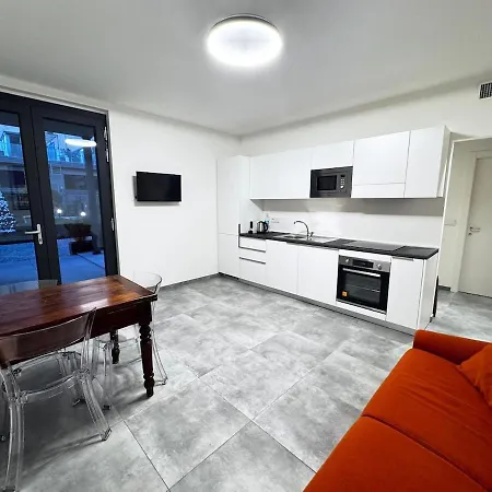 Bilocale Con Patio Privato Apartment