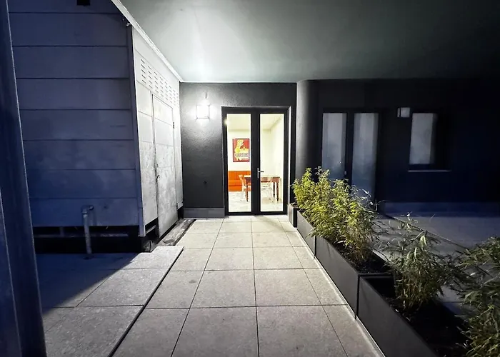 Bilocale Con Patio Privato *